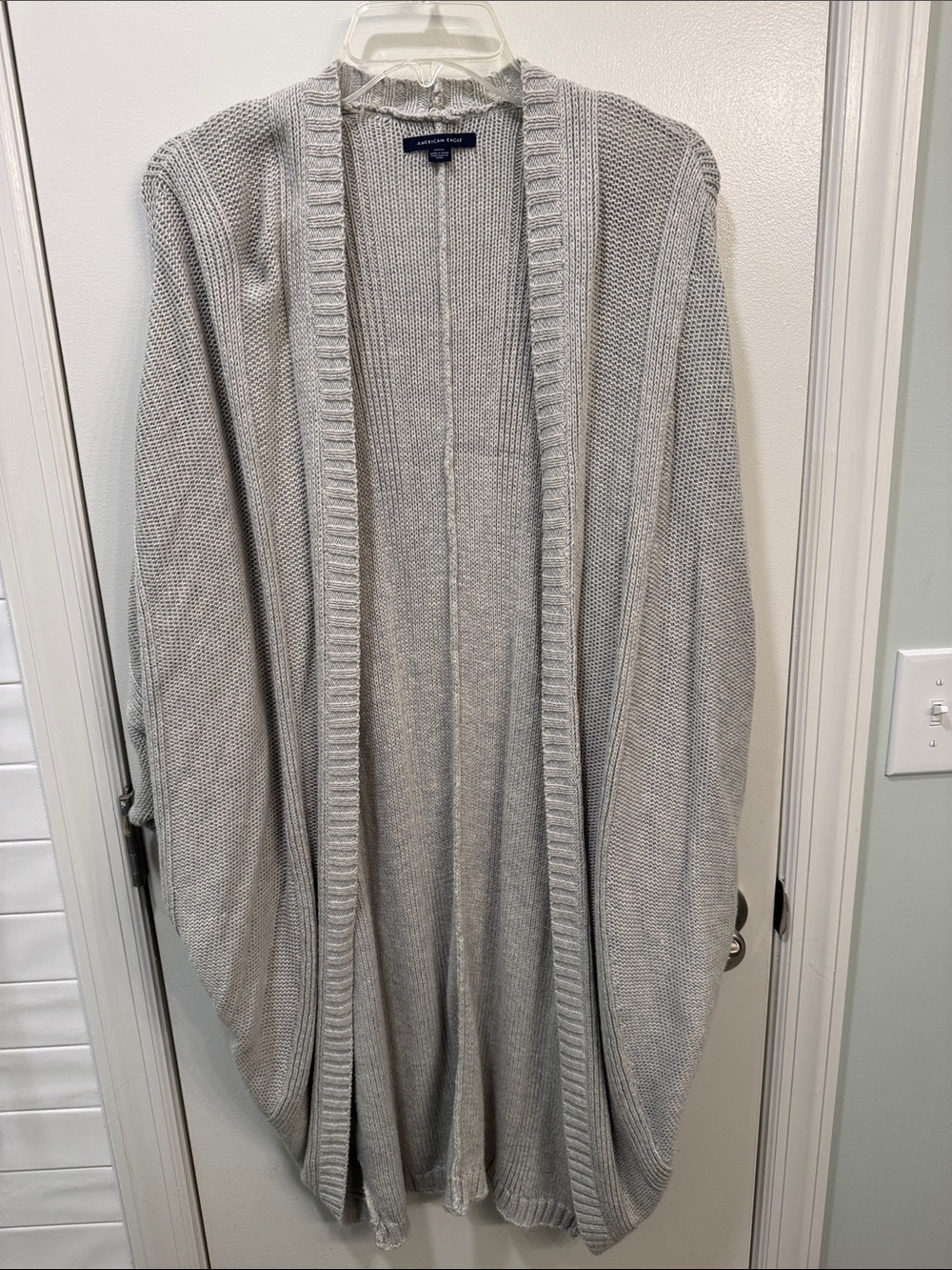 American Eagle Outfitters Light Gray Open-Front Knit Cardigan